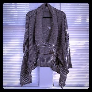 Heavy wrap brown and cream sweater